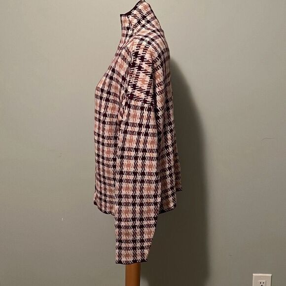 Ann Taylor Factory Women's Mauve Beige Houndstooth Mock Neck Knit Sweater - Picture 3 of 7
